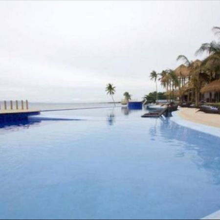 The Bellevue Resort Панглао Екстериор снимка Infinity pool at the Iberostar Grand Hotel, Playa del Carmen, Mexico