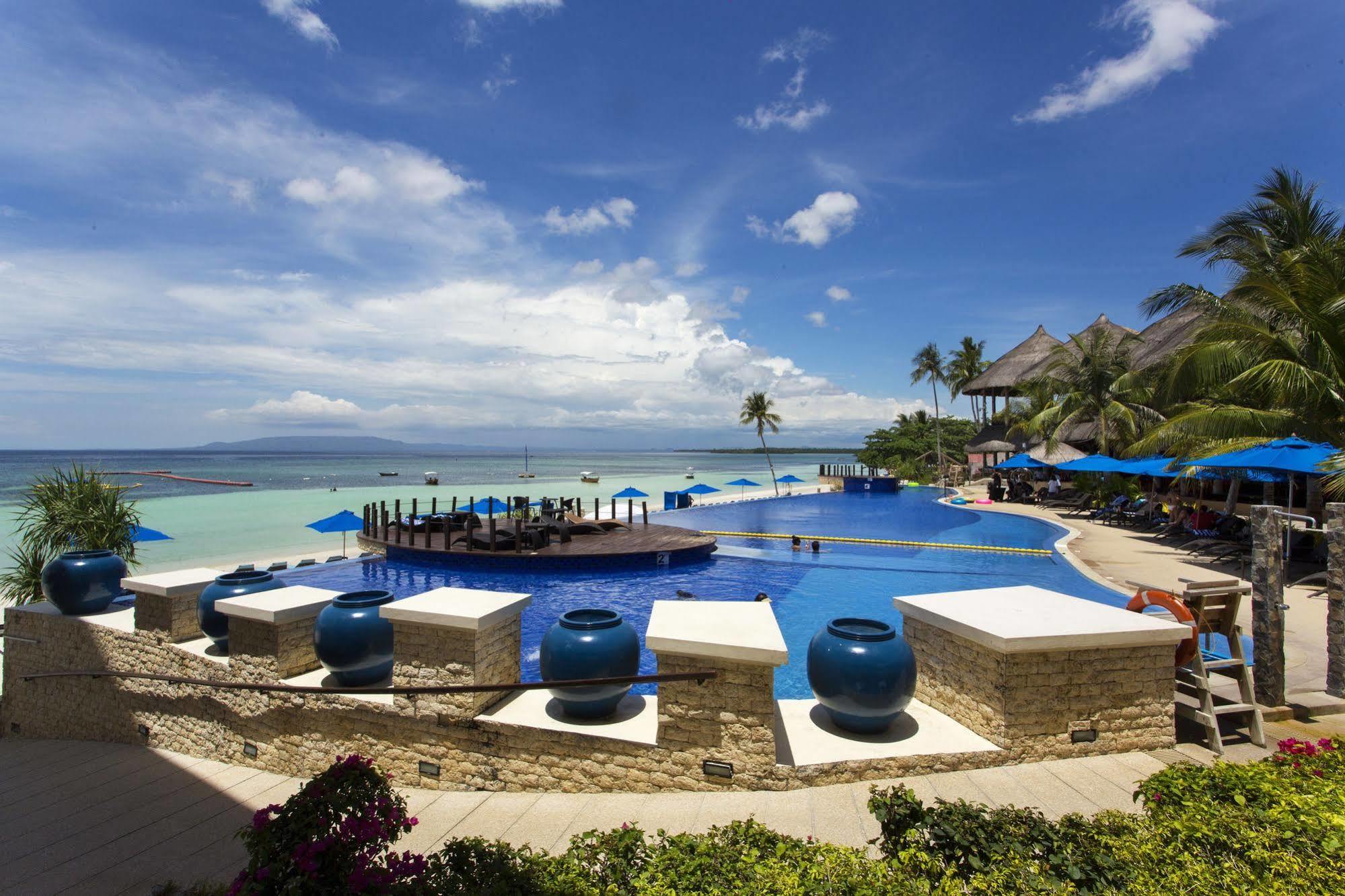 The Bellevue Resort Панглао Екстериор снимка The pool at the Shangri-La resort